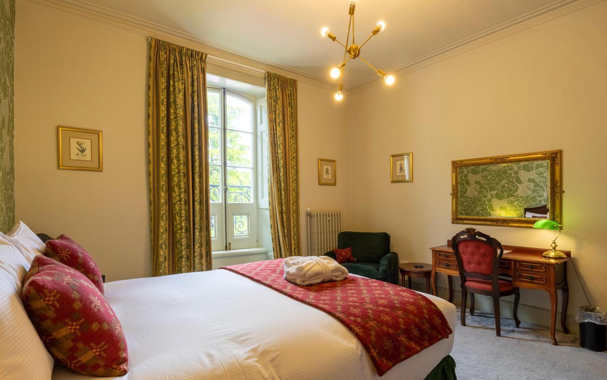 The Falcondale At Lampeter Quarto foto