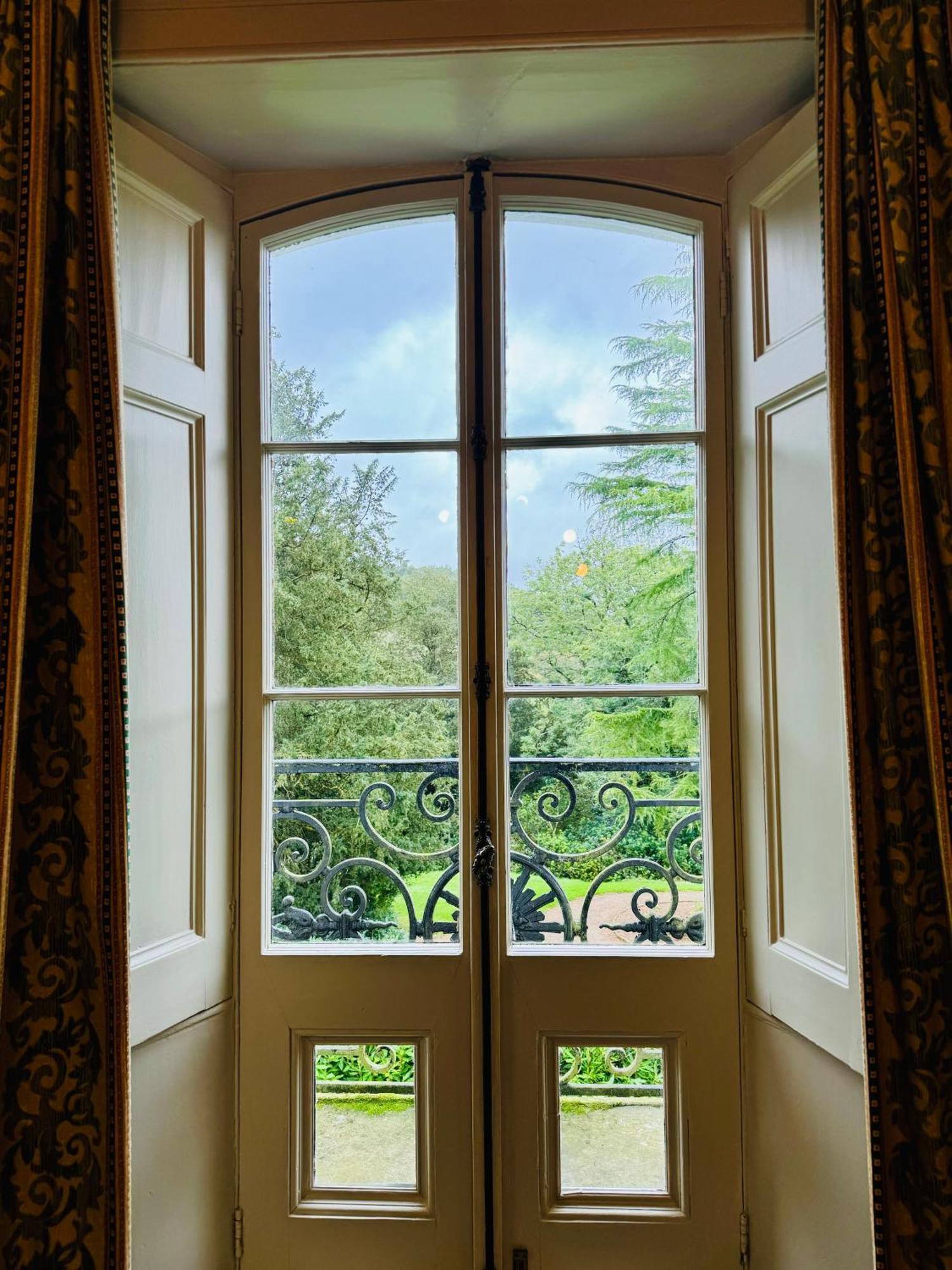 The Falcondale At Lampeter Quarto foto